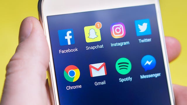Facebook diventa a pagamento: come cambia il panorama del social marketing?